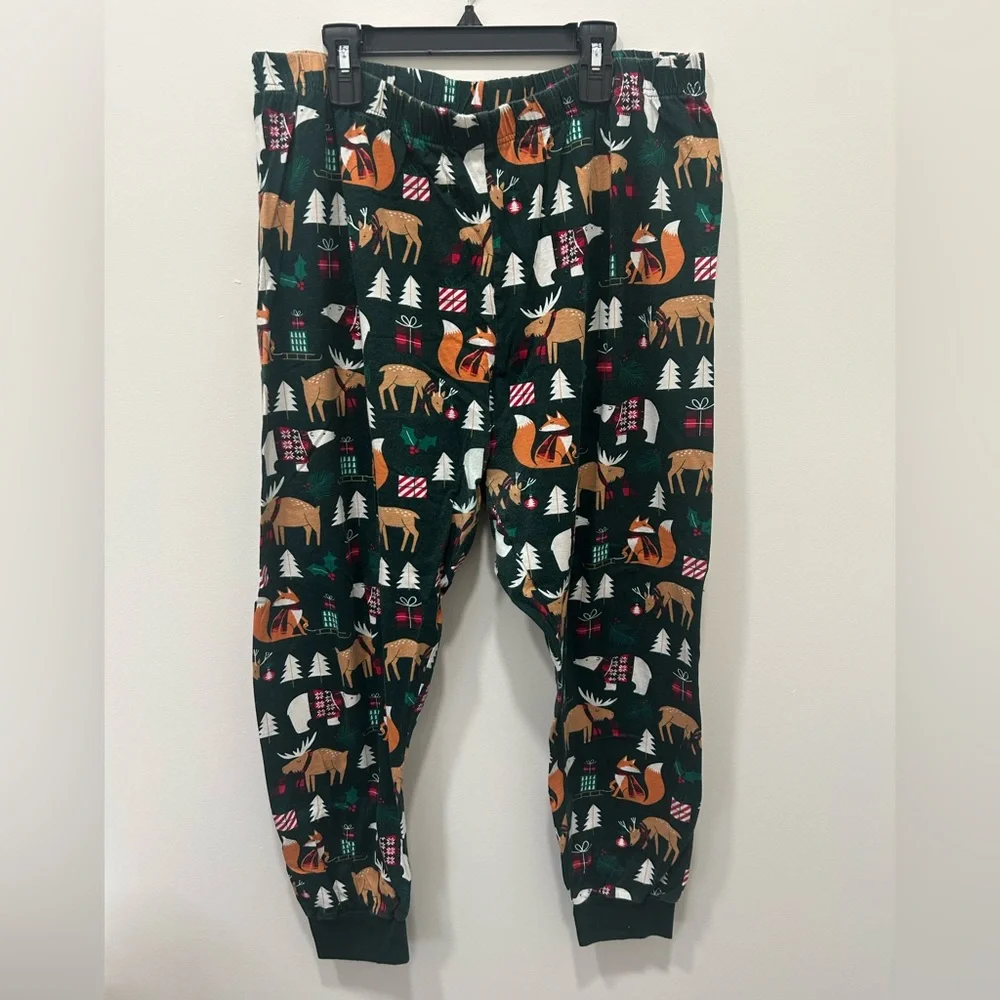 The‎ Children’s Place Pajamas Size XL Green Fox & Reindeer Women’s Pajama Set